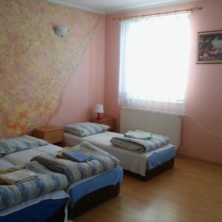 Motel Ararat 科沃布热格 外观 照片