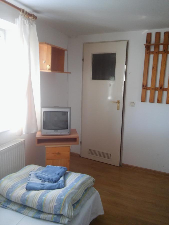 Motel Ararat 科沃布热格 外观 照片