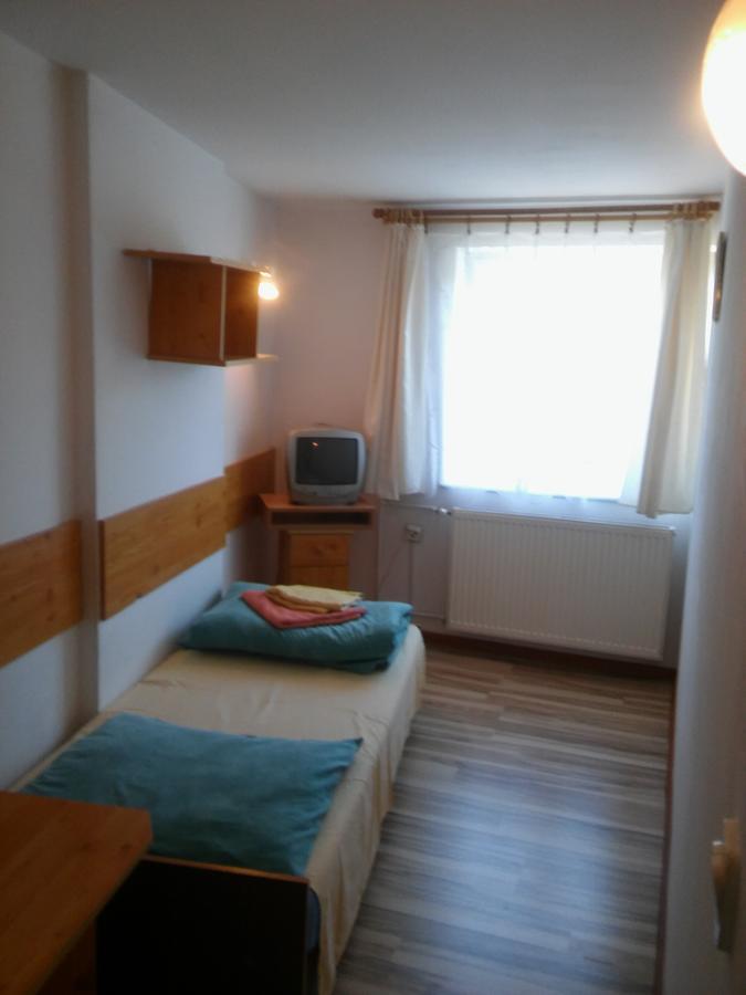 Motel Ararat 科沃布热格 外观 照片